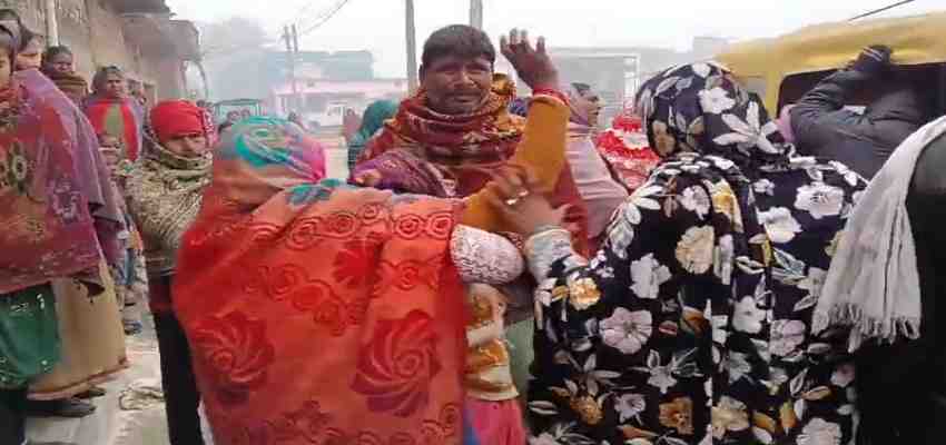 
								Bihar News: भागलपुर में खौफनाक कारनामा, यूट्यूब देखकर किया ऑपरेशन; गर्भवती महिला की मौत