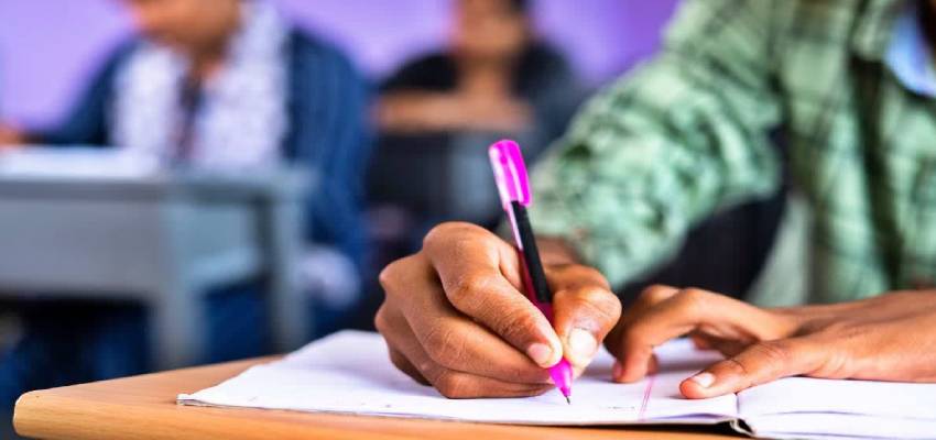 
							Group C Recruitment Haryana: सरकारी नौकरी का मौका! हरियाणा में ग्रुप C के 3112 पदों पर भर्ती, जानें आवेदन की पूरी प्रक्रिया