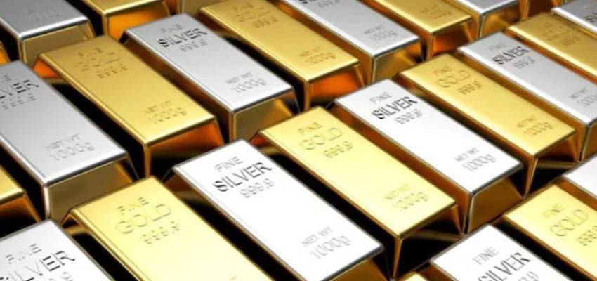 
							Gold-Silver Rates: सोने की कीमतों में बदलाव, तो चांदी हाई से लुढ़की; चेक करें आज का रेट