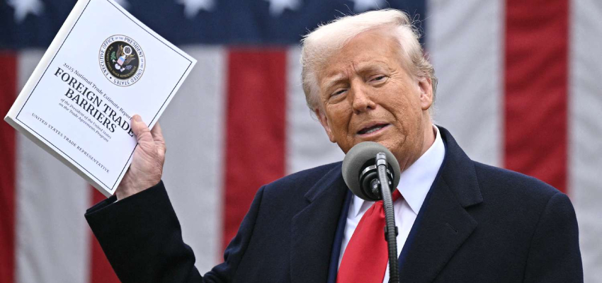 
												ट्रंप ने Venezuea Oil Sector पर कंट्रोल का किया दावा, तेल कंपनियों के  सीईओ संग की बैठक