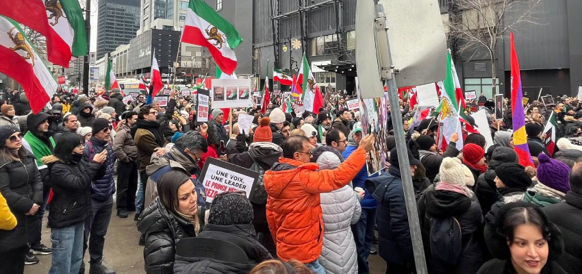 
							ईरान में लगातार बिगड़ रहे हैं हालात, 2,500 से ज्यादा की मौंत, ट्रंप ने दी ईरानी सरकार को कड़ी चेतावनी