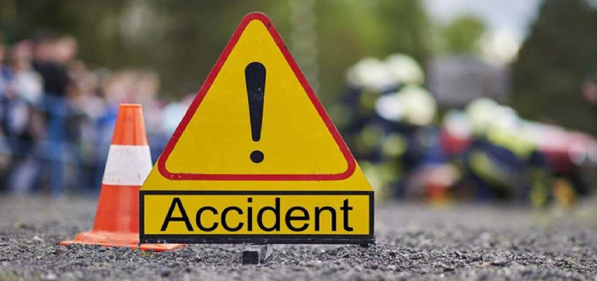 
							उदयपुर-चित्तौड़गढ़ हाईवे पर दर्दनाक हादसा...दंपती समेत चार की मौत, 8 साल का बच्चा घायल