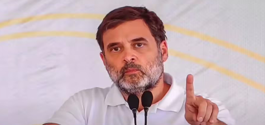 राहुल गांधी ने किया इंदौर का दौरा, पानी से हुई बीमारी से प्रभावित परिवारों से की मुलाकात