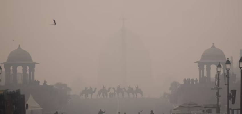 Delhi Pollution: एक बार फिर सांसों पर संकट गहराया...दिल्ली-NCR में AQI 400 पार, GRAP-IV लागू; जानें क्या बंद-क्या खुला
