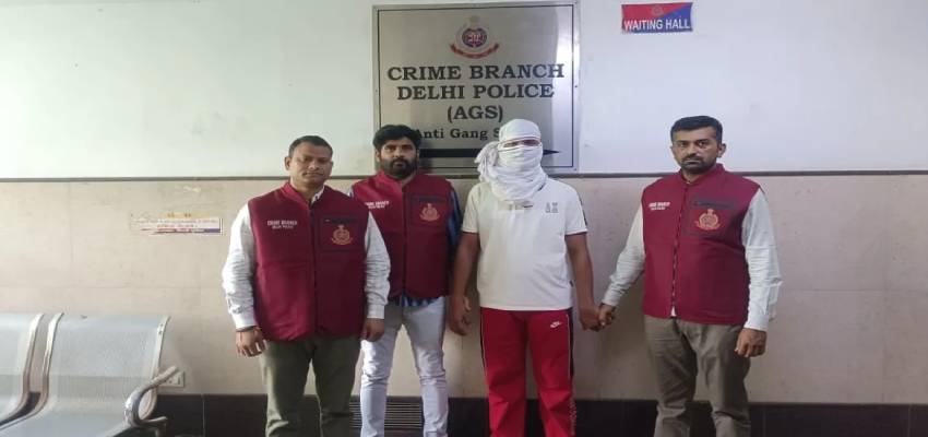 
							Delhi News: लॉरेंस बिश्नोई गैंग के खिलाफ पुलिस का चला डंडा, 4 करोड़ की रंगदारी केस में फरार शूटर गिरफ्तार
