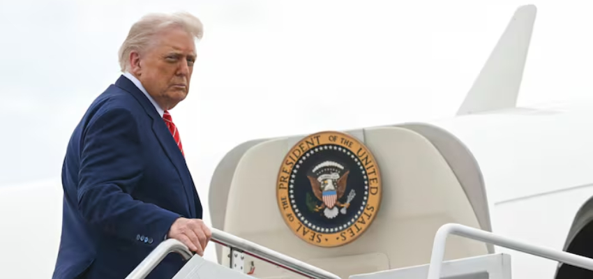 
								अमेरिकी राष्ट्रपति डोनाल्ड ट्रंप के विमान में आई खराबी,  वर्ल्ड इकोनॉमिक फोरम में शामिल होने हुए थे रवाना