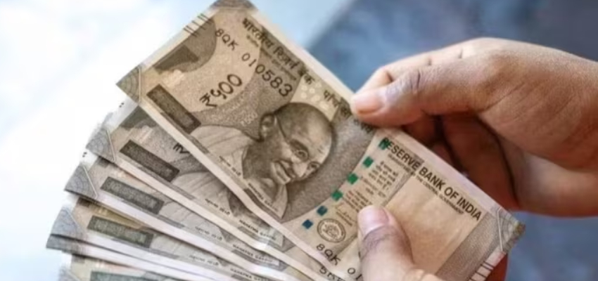 8वें वेतन आयोग से पहले सरकार ने दी खुशखबरी, बढ़ेगी इन कर्मचारियों की सैलरी और पेंशन