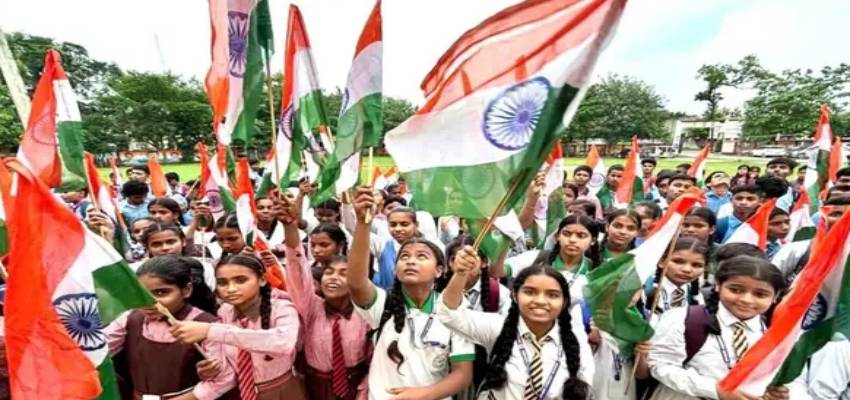 47 गांवों में भारत माता की गूंज...लहराया तिरंगा, देश के इस राज्य में मनाया लोकतंत्र का पहला उत्सव