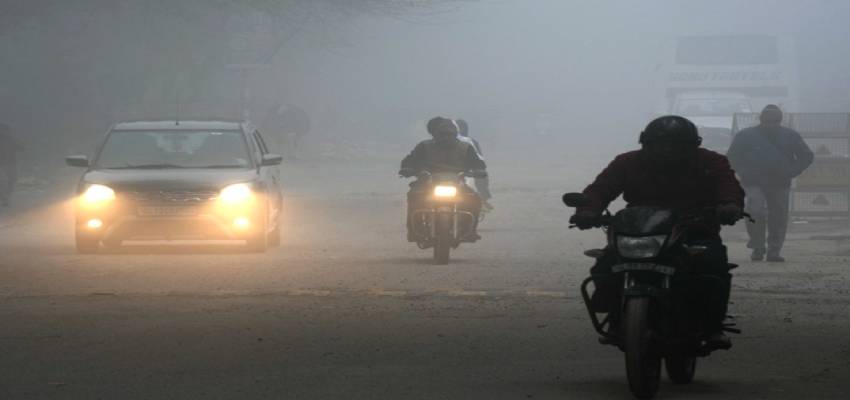 Delhi Weather: दिल्ली में फरवरी ने तोड़ा ठंड का रिकॉर्ड, सर्दी और कोहरे का कहर जारी; जानिए UP-हरियाणा का मौसम