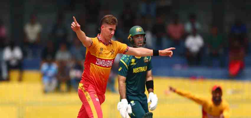 
							टी20 विश्व कप में बड़ा उलटफेर! जिम्बाब्वे ने ऑस्ट्रेलिया को दी मात, दुनिया हुई हैरान