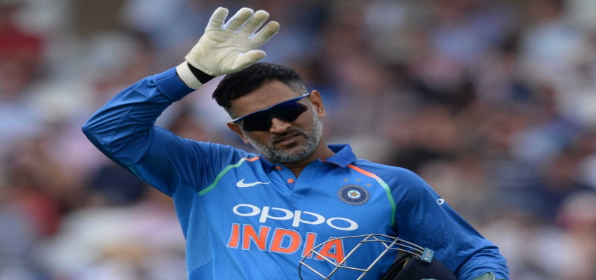 MS Dhoni: धोनी ने कप्तानी छोड़ने को कहा गया! पूर्व चयनकर्ता के दावे से मचा भूचाल