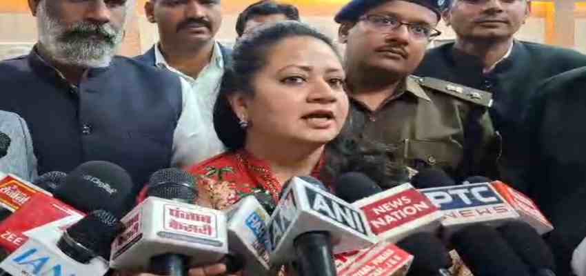 HARYANA NEWS: पलवल के गांव छांयसा में काला पीलिया की जांच तेज, स्वास्थ्य मंत्री आरती सिंह राव करेंगी दौरा