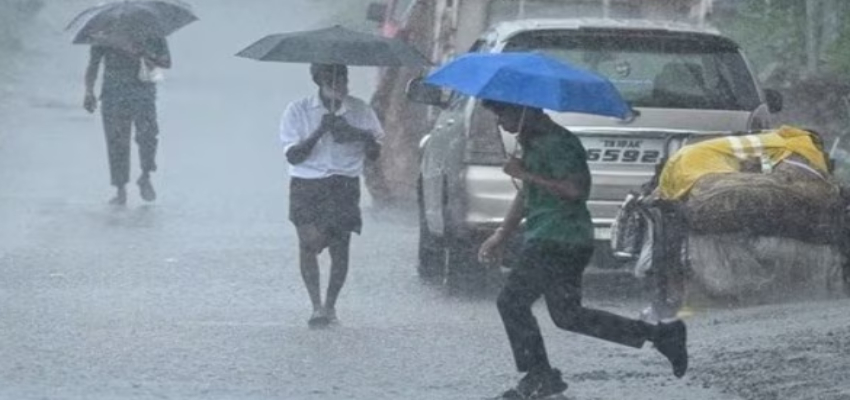 Aaj Ka Mausam: दिल्ली में मौसम का U-टर्न...बूंदाबांदी संग चली ठंडी हवा, जानें UP-हरियाणा का क्या है हाल