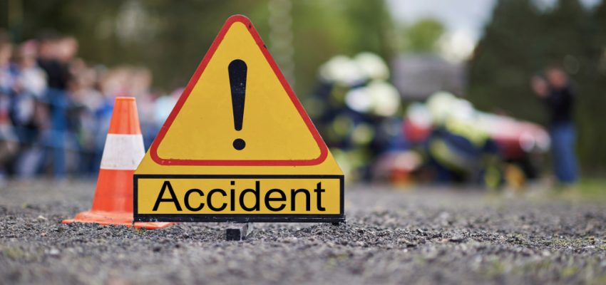 भिंड-ग्वालियर हाईवे पर दो गाड़ियों की भीषण टक्कर, हादसे में 5 लोगों की जीवन लीला समाप्त