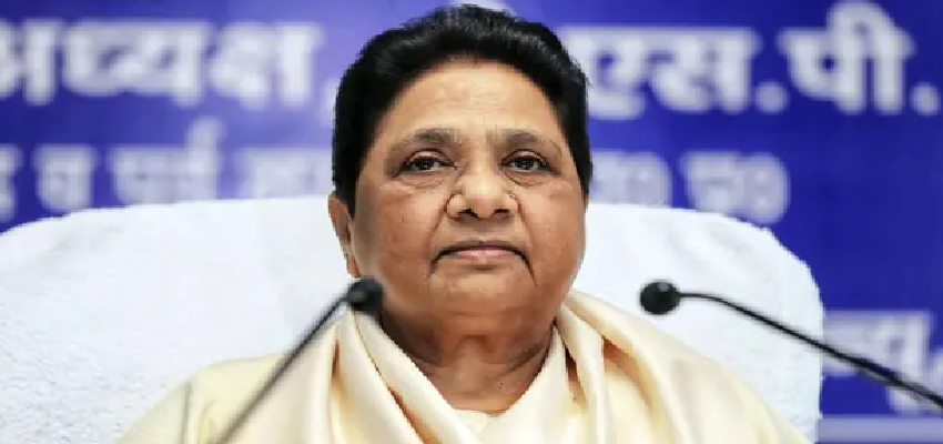 AI Summit में यूथ कांग्रेस के प्रदर्शन पर नाराज दिखीं मायावती, BJP कार्यकर्ताओं ने फूंके पुतले