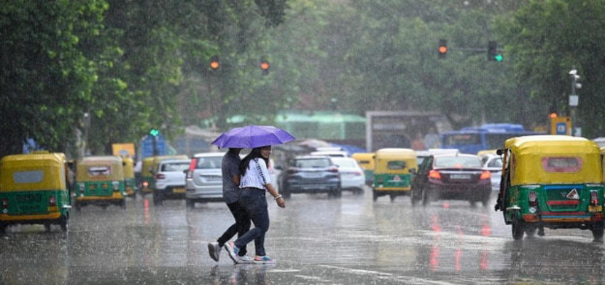 Aaj Ka Mausam: दिल्ली-UP-हरियाणा समेत 7 राज्यों में बदलेगा मौसम, IMD ने जारी किया तेज हवाओं और बारिश का अलर्ट