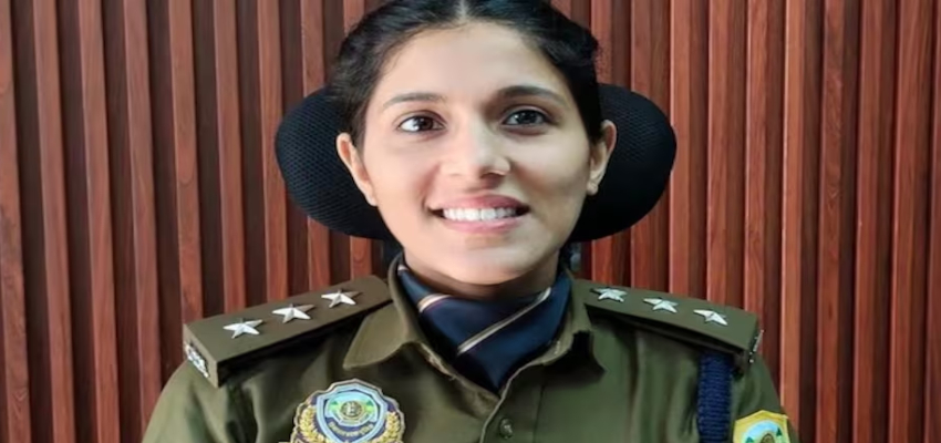 कौन हैं 25 दिन की छुट्टी पर गईं IPS अदिति सिंह, गैरहाज़िरी में जूनियर की चमकी किस्मत