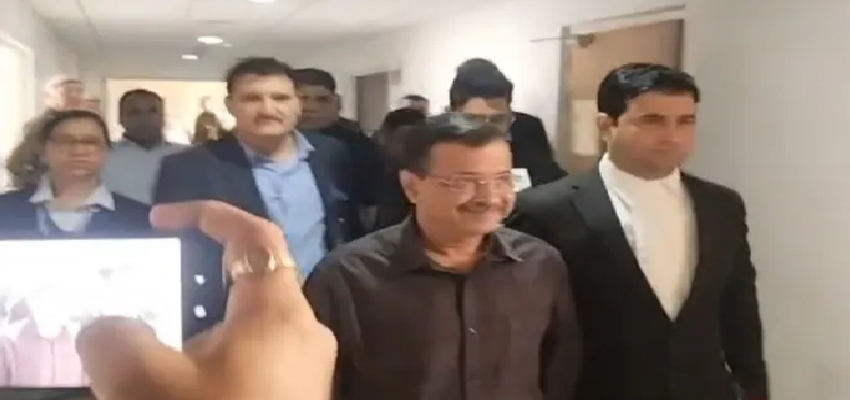 शराब नीति मामले में अरविंद केजरीवाल और मनीष सिसोदिया हुए बरी, पूर्व सीएम हुए भावुक