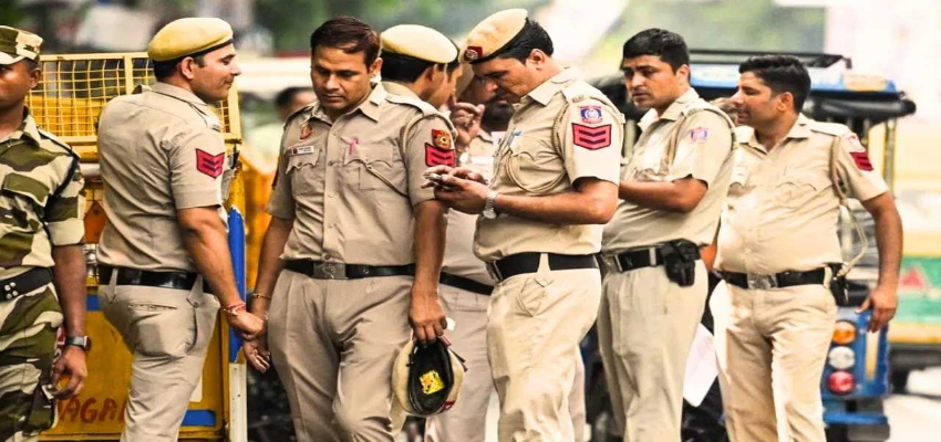 Delhi News: होली पर दिल्ली पुलिस का ताबड़तोड़ एक्शन, 48 घंटों में 200 अपराधी गिरफ्तार