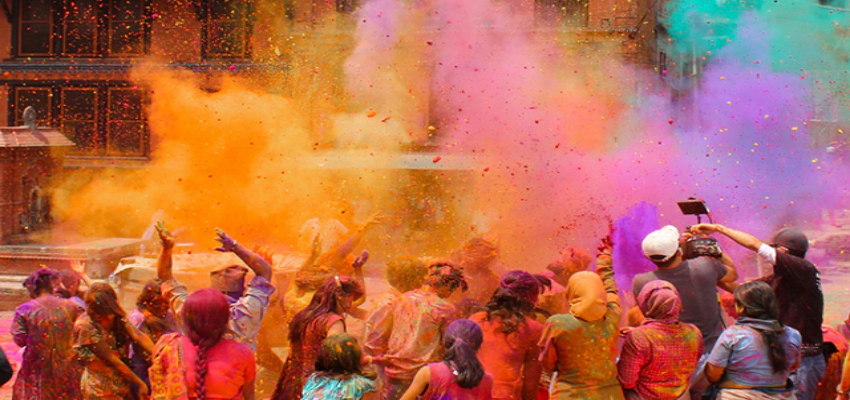 
							Holi 2026 में किस रंग से बदलेगी किस्मत? जानें आपकी राशि का लकी कलर