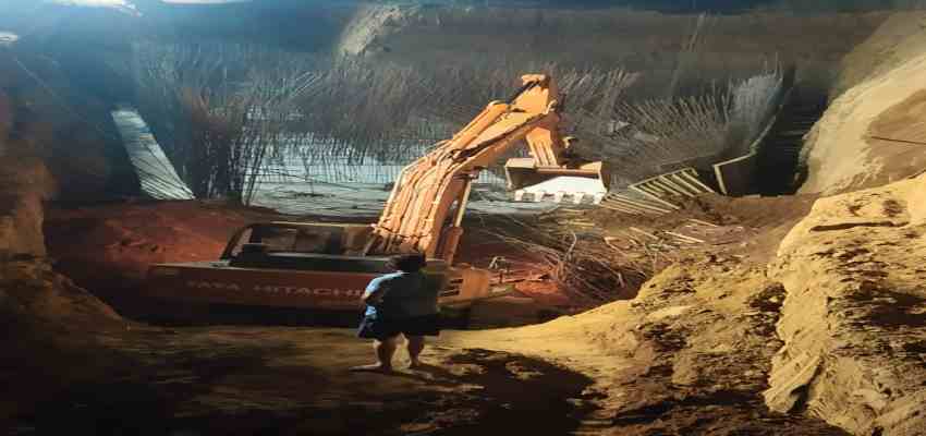 Haryana News: गुरुग्राम में मौत की दीवार! निर्माणाधीन सोसाइटी में 6 मजदूर दबकर मरे, कई घायल