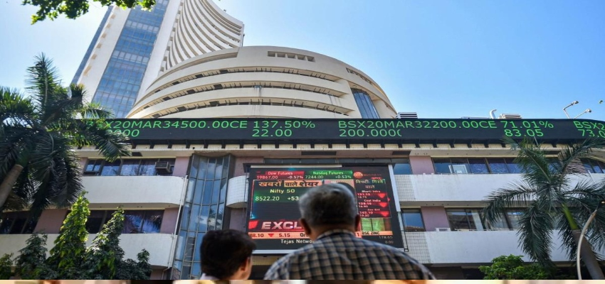 
							Share Market: शेयर बाजार ने पकड़ी तूफानी रफ्तार, सेंसेक्स में 800 अंकों की बढ़त; निफ्टी में जबरदस्त उछाल