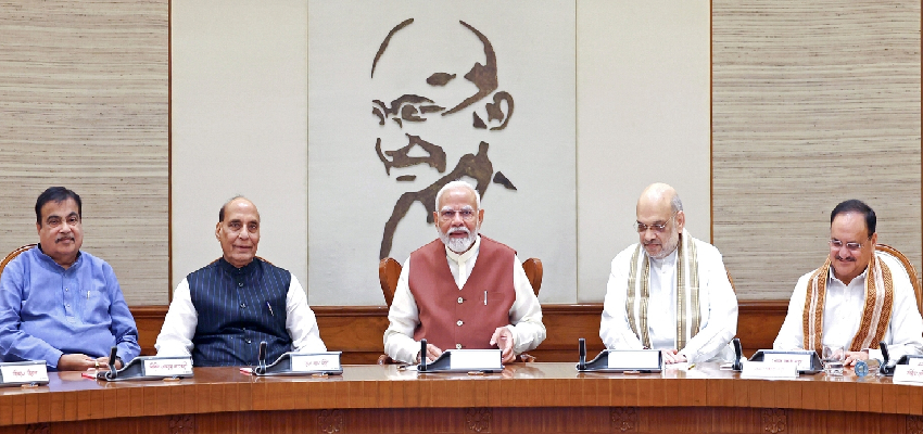 
							Modi Cabinet Decisions: सीमा साझा करने वाले देशों से FDI नियमों में दी ढील, चीन सहित सभी देशों के लिए मंजूरी आसान