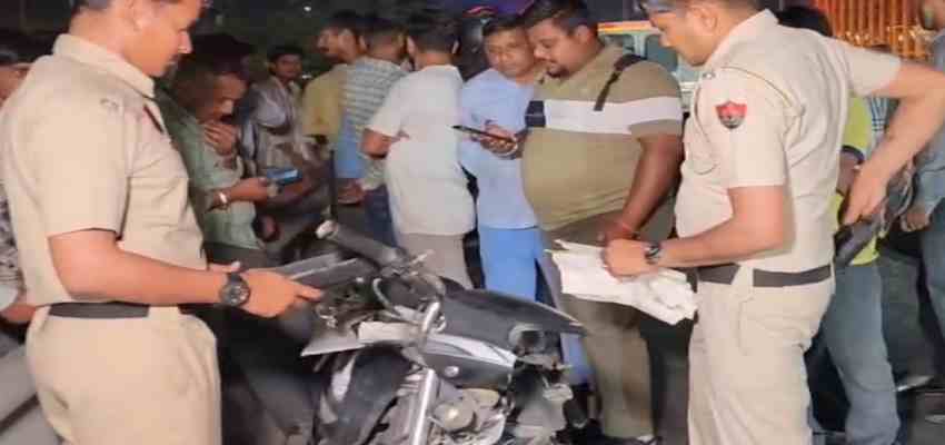 Haryana News: पहले पिकअप गाड़ी ने बाइक सवार को मारी टक्कर, फिर नुकीली चीज से कटा गला, व्यक्ति की हुई दर्दनाक मौत
