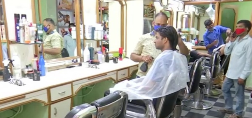 मोची-नाई और कुम्हार जैसे कारिगरों की बदलेगी पहचान! नाम बदलने को लेकर संसदीय समिति ने दिए सुझाव