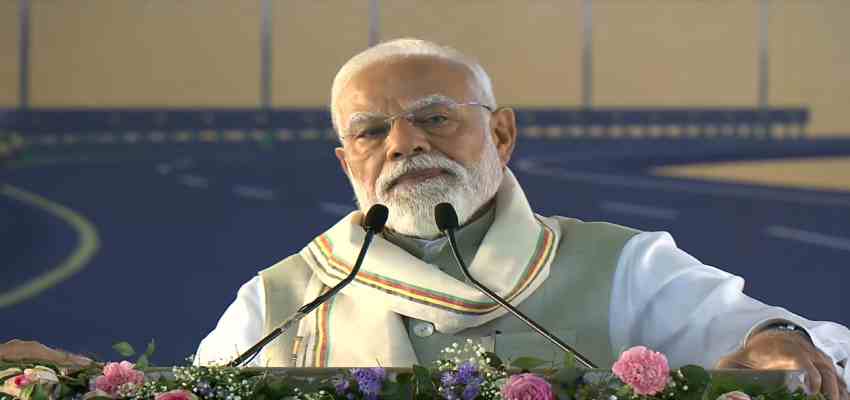 असम को करोड़ की परियोजनाओं की सौगात, कांग्रेस पर जमकर बरसे पीएम नरेंद्र मोदी