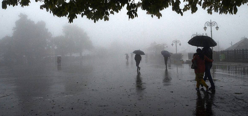 Aaj Ka Mausam: एक बार फिर बदलेगा मौसम का मिजाज, हरियाणा-पंजाब समेत 17 राज्यों में बारिश का अलर्ट