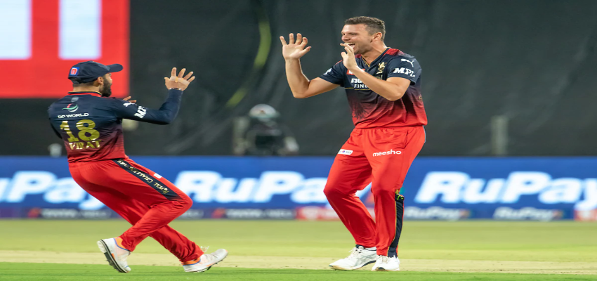 
							IPL 2026: आईपीएल शुरू होने से पहले ही मुश्किल में RCB,इस दिग्गज खिलाड़ी के खेलने पर संशय!