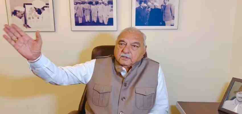 
							गैस की किल्लत पर भूपेंद्र सिंह हुड्डा ने उठाए सवाल, पूछा- अगर गैस की कोई कमी नहीं तो लोगों की लाइन क्यों लगी है?