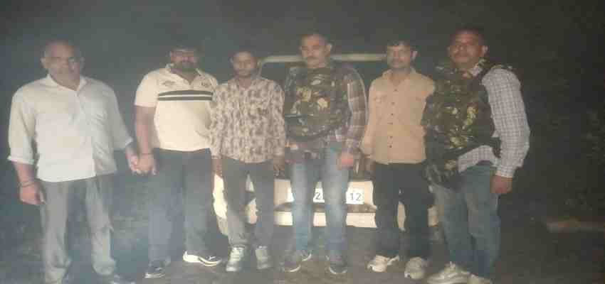 
								HARYANA NEWS: सोनीपत में पुलिस-बदमाश आमने-सामने, STF की फायरिंग में दो बदमाश हुए घायल