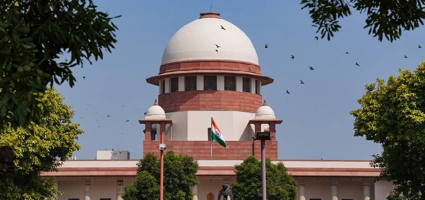 सुप्रीम कोर्ट ने की सख्त टिप्पणी, कहा- पति-पत्नी दोनों मिलकर करें घर का काम