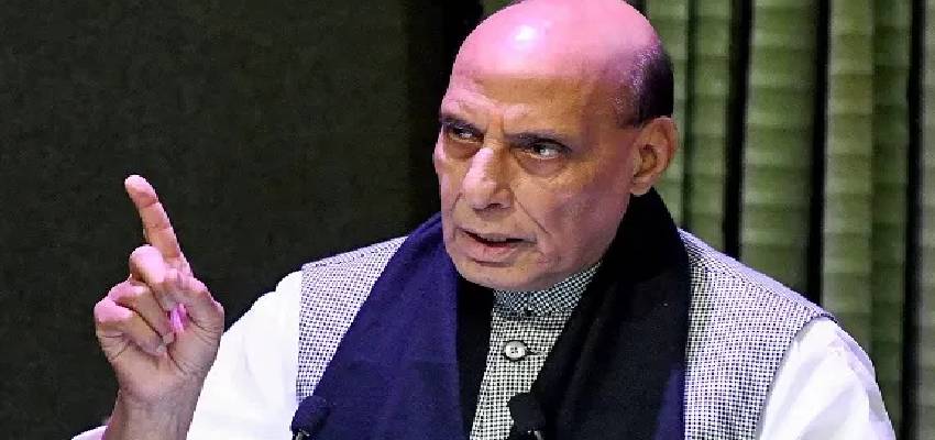 
							राजनाथ सिंह ने वैश्विक हालातों पर जताई चिंता, कहा- पूरी दुनिया संकट  से गुजर रही