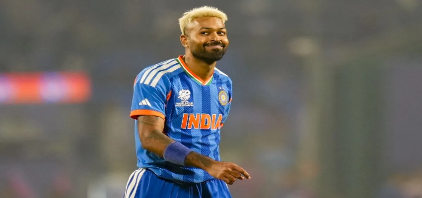 
							हार्दिक पांड्या ने दिखाया बड़ा दिल, ग्राउंडस्टाफ से किया गया वादा निभाया; दिए 10-10 लाख के चेक