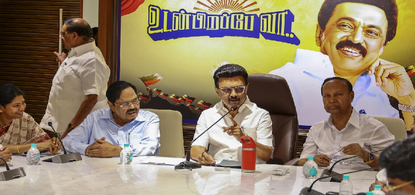 
							Tamil Nadu Elections: डीएमके ने जारी की पहली सूची, स्टालिन और उदयनिधि फिर मैदान में