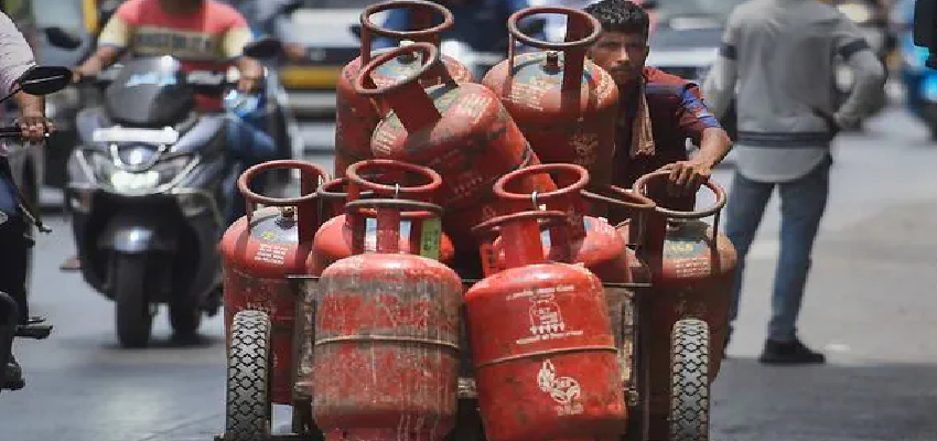 देश में LPG की कोई कमी नहीं, सरकार ने कहा– सप्लाई पूरी तरह सामान्य