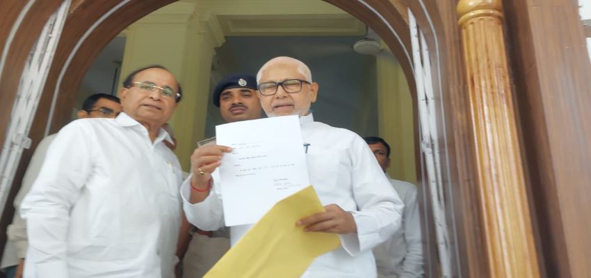 
									Bihar Politics: इस्तीफे पर नीतीश कुमार के फर्जी हस्ताक्षर? राजद के दावे से सियासी भूचाल