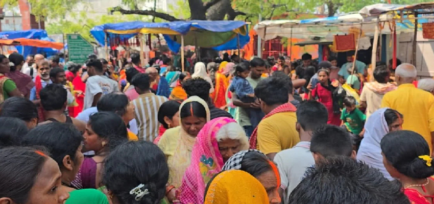 नालंदा के शीतला मंदिर में मची भगदड़, 8 की मौत कई लोग घायल