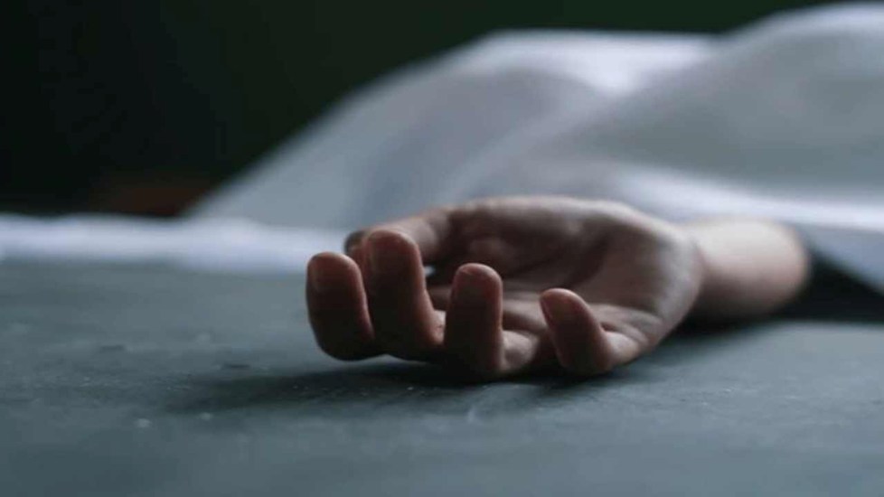 10 रुपये के छुट्टे पर हुआ झगड़ा, ऑटो चालक को पीट-पीटकर मार डाला