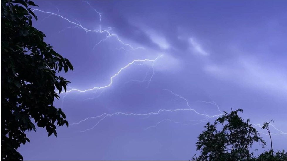 उत्तर प्रदेश में आकाशीय बिजली ने बरपाया कहर! चपेट में आने से 18 की मौत; मुआवजे का ऐलान