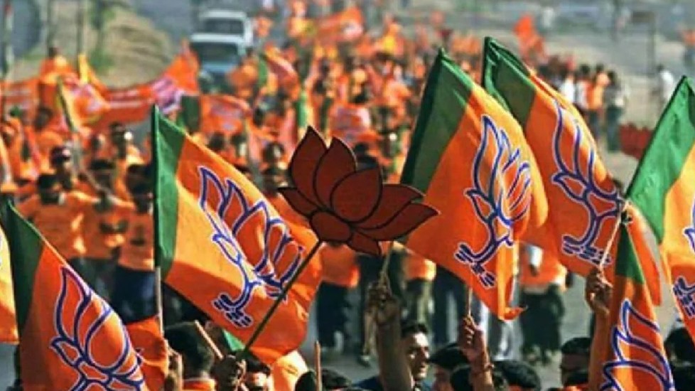 बंगाल में अब सीएम और कैबिनेट पर सबकी नजर, जानें किन-किन चेहरों को मिल सकता है मौका