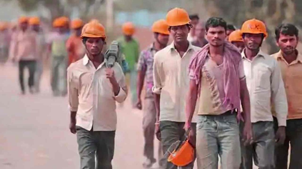 New Labour Code: 4 दिन काम, 3 दिन छुट्टी! नए लेबर कोड में कर्मचारियों को क्या मिलेगा?