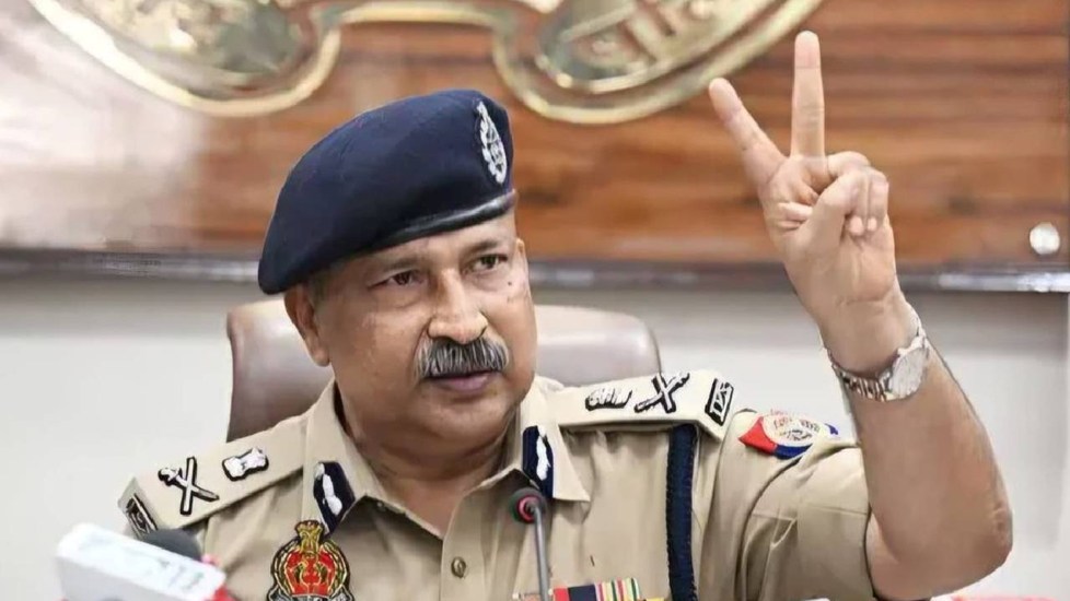 Uttar Pradesh News: राजीव कृष्ण बने उत्तर प्रदेश के स्थाई DGP, जानें उनके करियर की उपलब्धियां