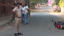 Delhi Crime: कालकाजी मंदिर के पास नाबालिग से कथित गैंगरेप मामले में पुलिस का एक्शन, मुठभेड़ में एक आरोपी आसिफ गिरफ्तार