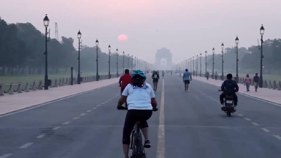 Kal Ka Mausam: मानसून की विदाई शुरू, दिल्ली-NCR में मौसम रहेगा साफ; कई राज्यों में बारिश का अलर्ट जारी