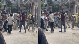 Delhi News:दिल्ली में दुस्साहस,आंखों में मिर्च पाउडर डालकर दिल्ली पुलिस लाठी-डंडों से वार, दो कॉन्सटेबल सहित 3 घायल