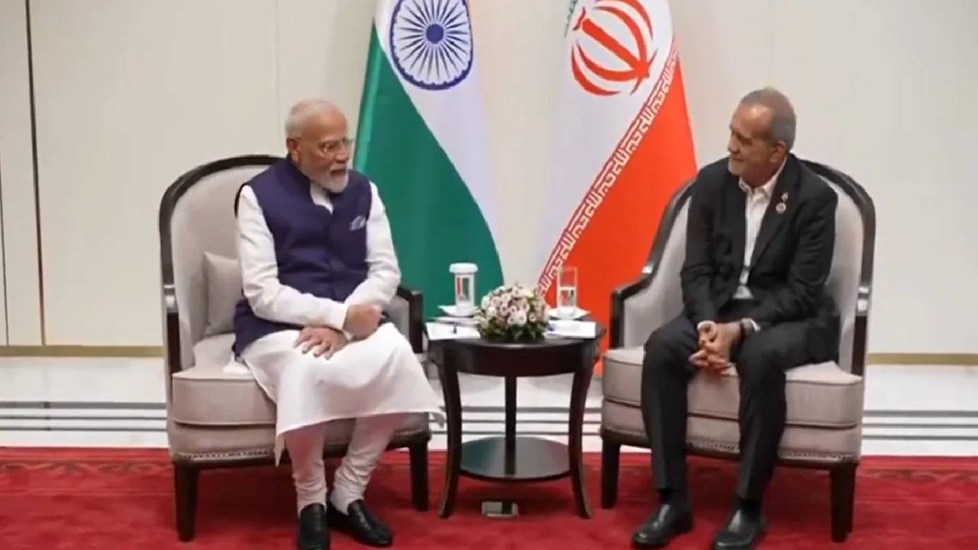 युद्ध के बाद पहली बार मिले पीएम मोदी और ईरानी राष्ट्रपति पेजेश्कियान, जानें किन-किन मुद्दों पर हुई चर्चा